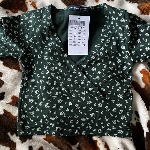 brandy melville amara top - Picture 2 of 3